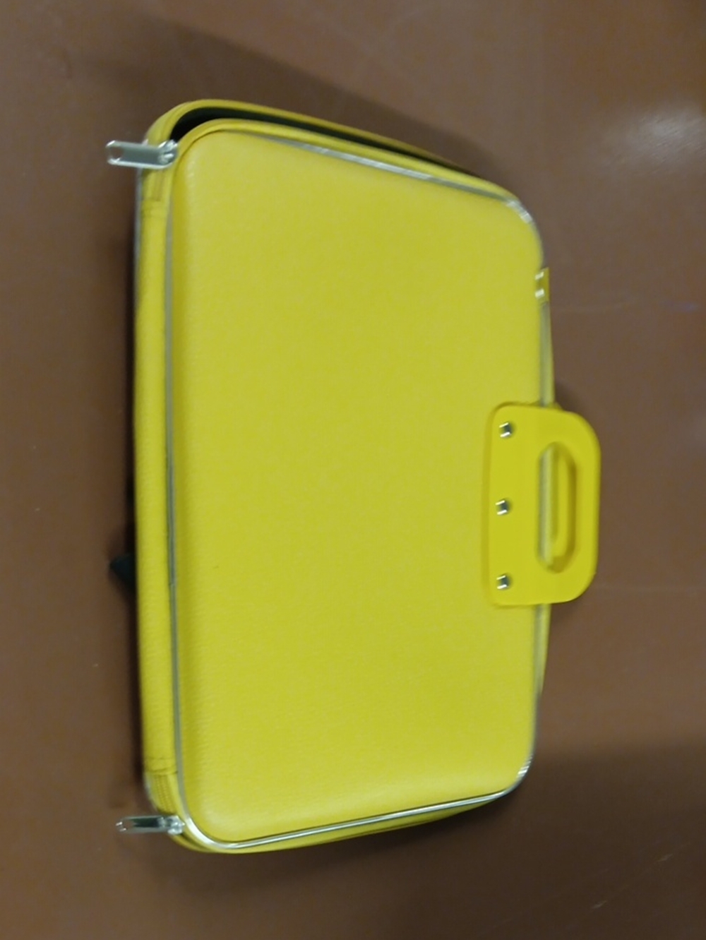 Yellow Tablet Carrying Case - Protective Sleeve for 7-10 Inch Devices